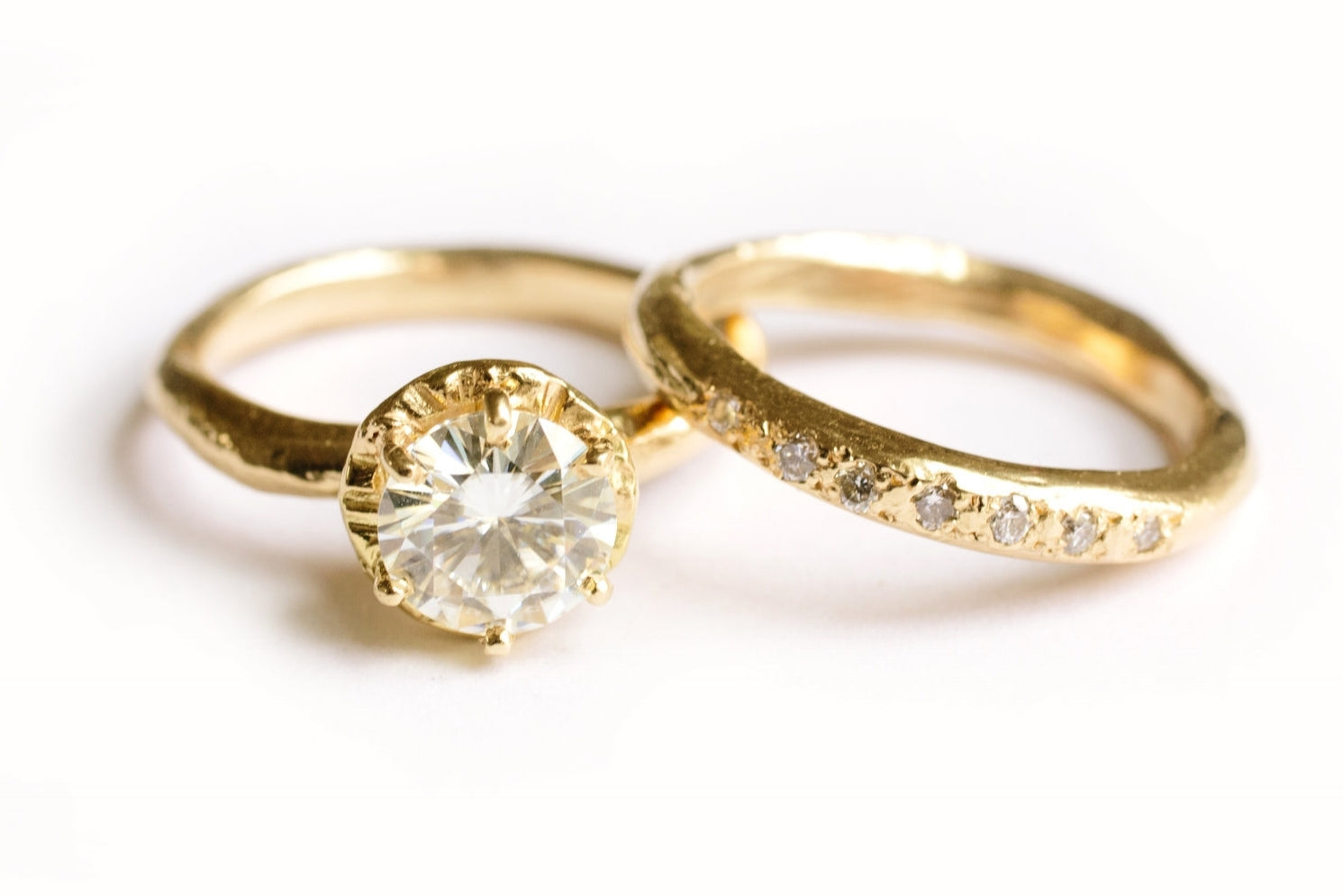 Moissanite Hammered Gold Engagement Ring Set MTD