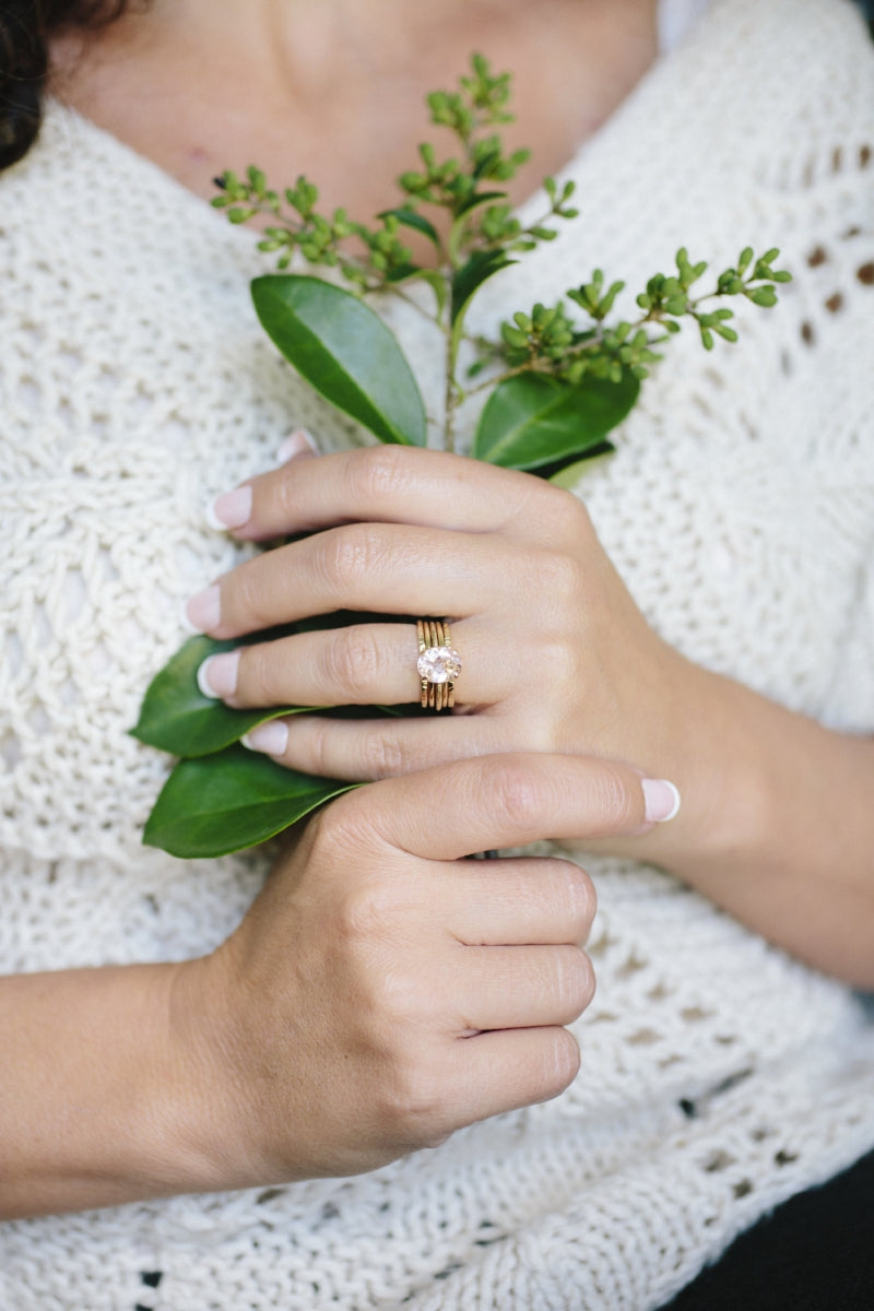 Amanda | Oval Morganite 14k Gold Thin Engagement Ring - Melissa Tyson Designs