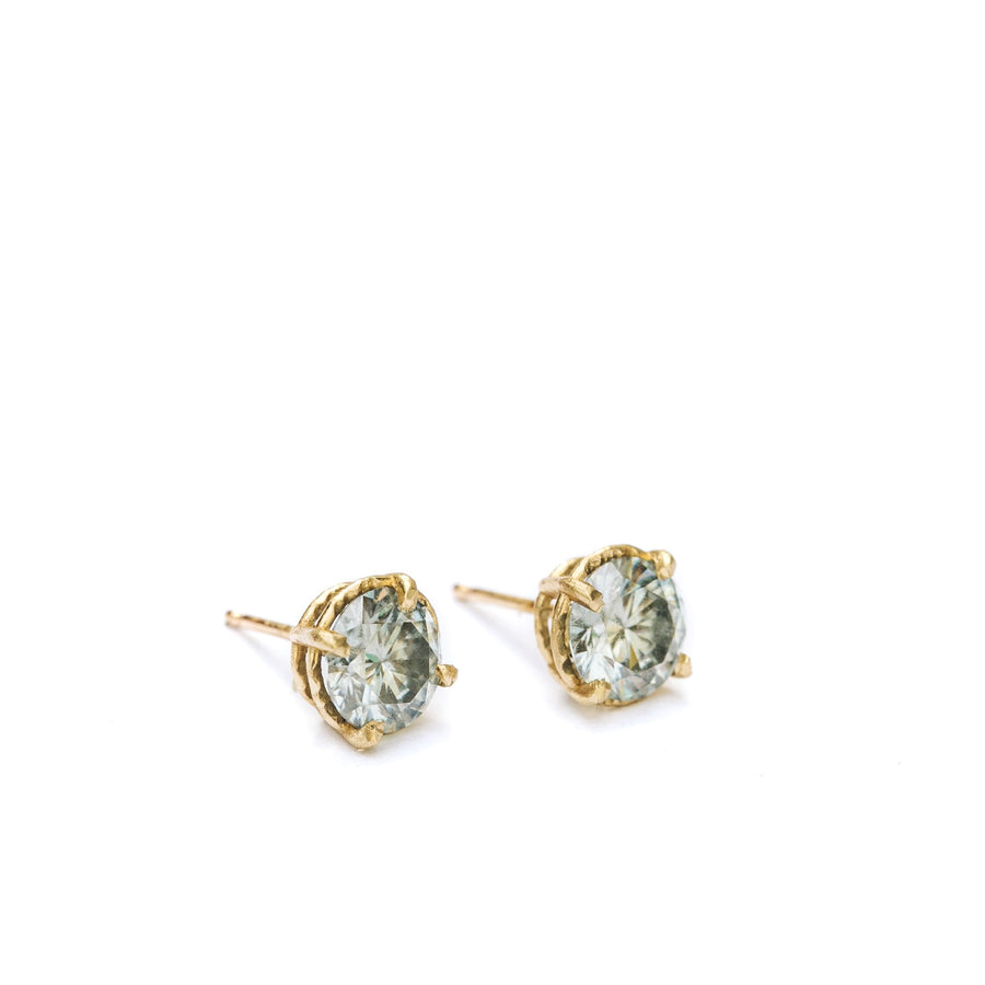 Cumulus | Gray Moissanite Stud Earrings 14k Yellow Gold Hammered Halo Setting - MTD