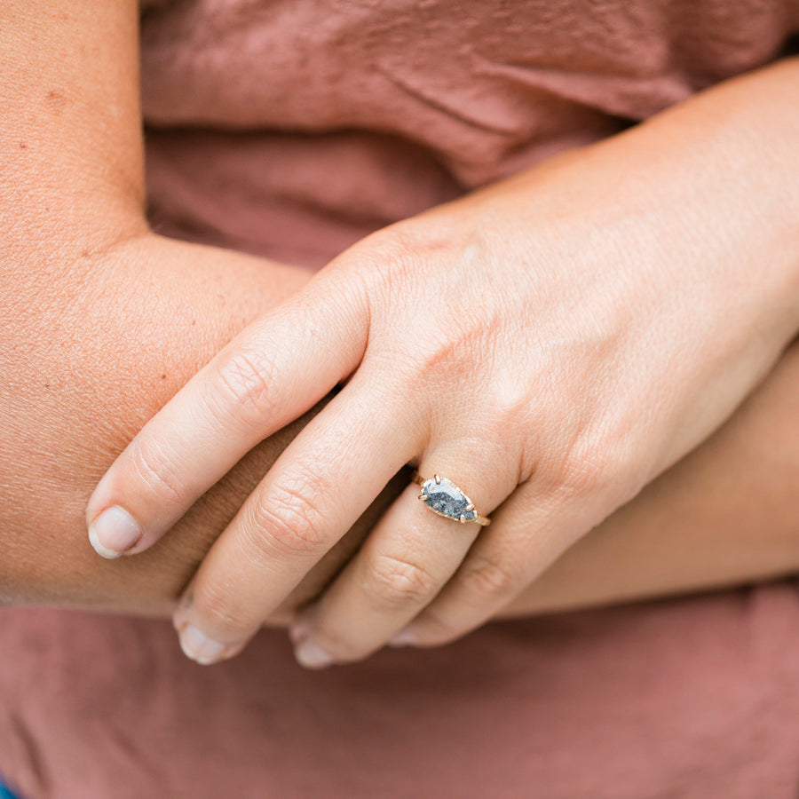 Night Sky | East West Pear Gray Diamond Engagement Ring Hammered Band - MTD