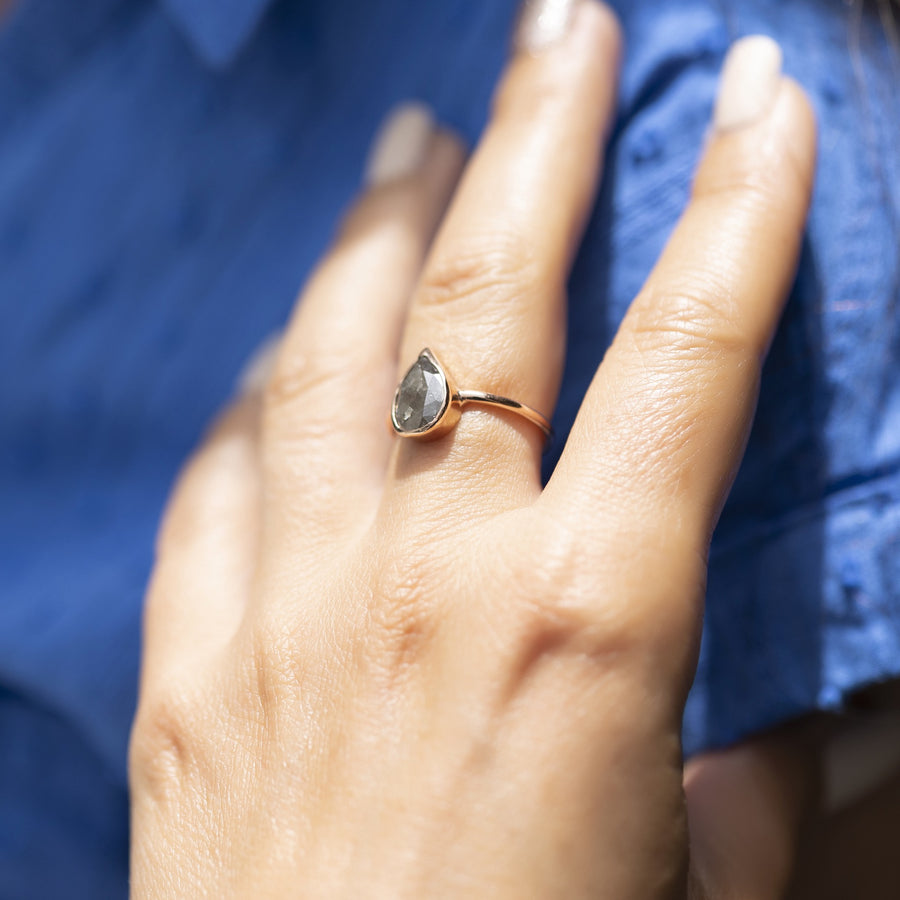 Amaryllis | Pear Gray Diamond in 14k Rose Gold Bezel Engagement Ring - MTD