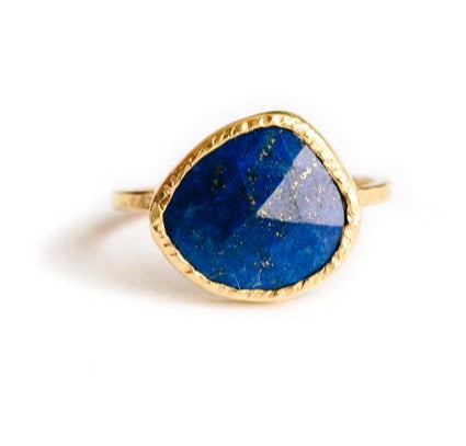 Lapis Dreams | Rose Cut Lapis Lazuli Hammered 14k Gold Engagement Ring - Melissa Tyson Designs