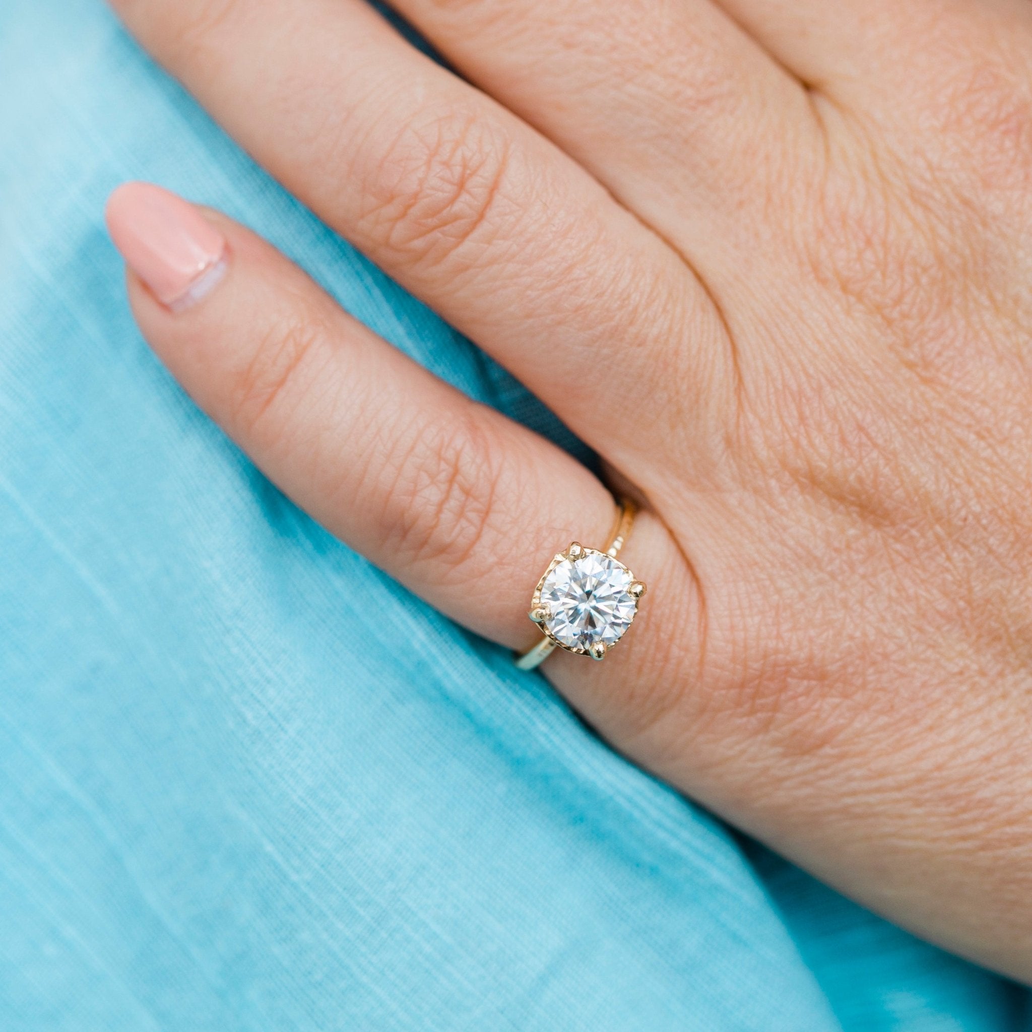 Illusion 2ct Moissanite Engagement Ring Hammered Halo Setting - MTD