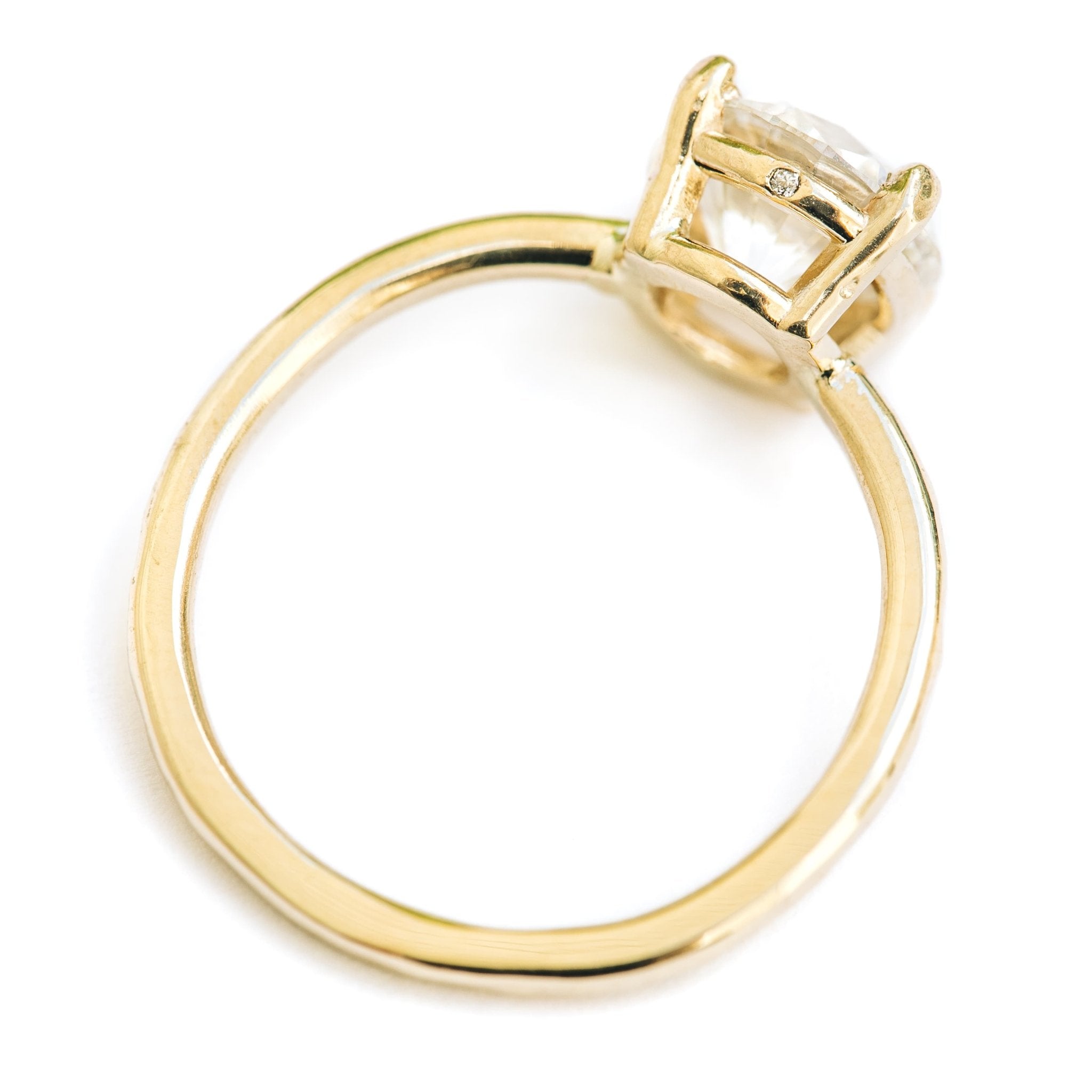 Treasure 2 | 2ct Round Diamond Engagement Ring Hammered Band - MTD