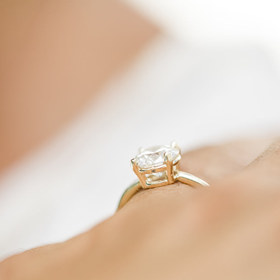 Treasure 2 | 2ct Round Diamond Engagement Ring Hammered Band - MTD