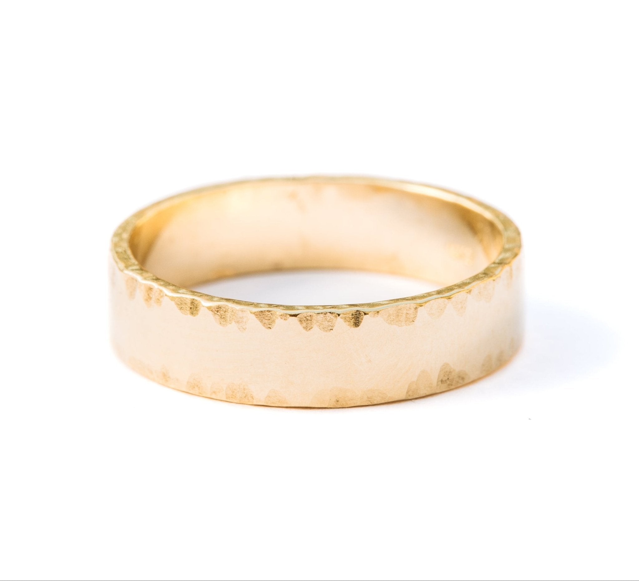Light Path Mens Wedding Band Hammered Gold - MTD