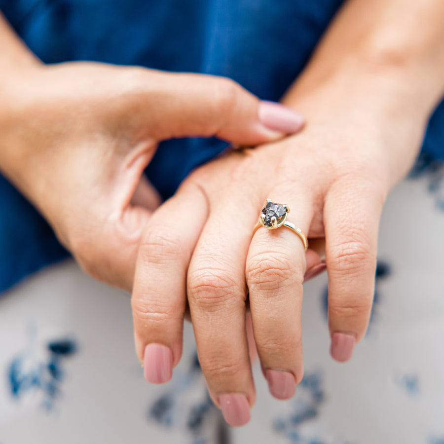 Mimi | Rustic Faceted Gray Diamond 2.75ct Hammered 18k Yellow Gold Engagement Ring - MTD