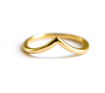Smooth V Band | V Shaped Stacking Wedding Band Recycled Gold - MTD