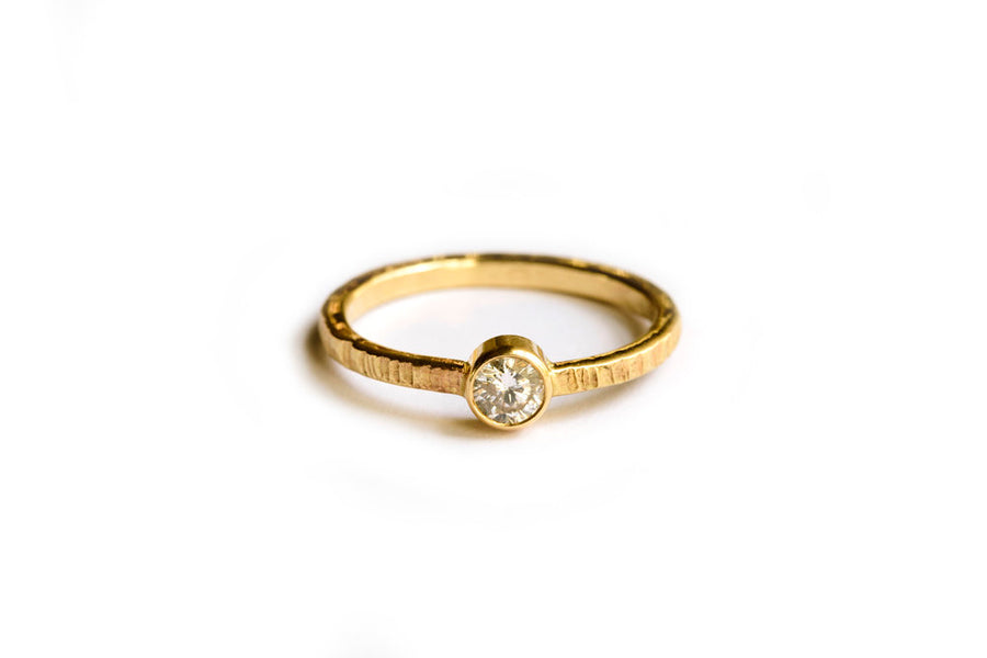 Parker | Hammered Diamond 14k Gold Engagement Ring - Melissa Tyson Designs