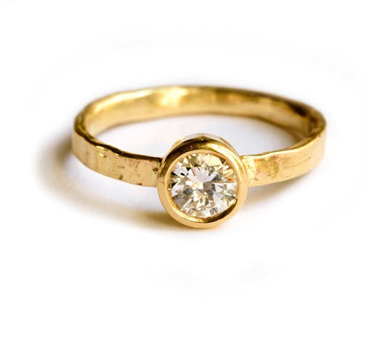 Diadem | Diamond Bezel Engagement Ring in 14k Hammered Gold - Melissa Tyson Designs