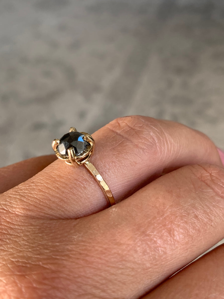 Galactic Dreams | Black Salt and Pepper Round Diamond Engagement Ring Hammered Halo - MTD