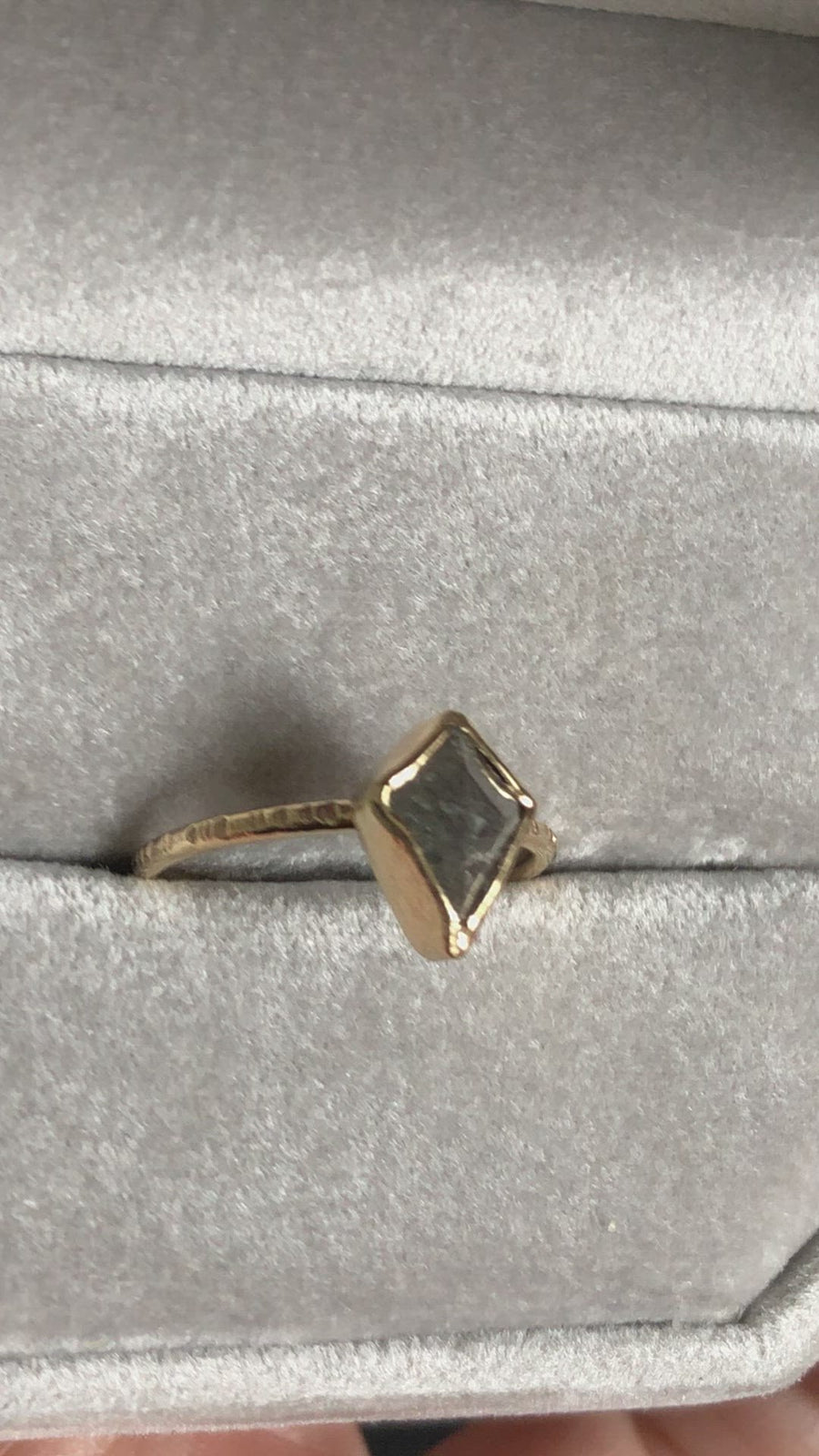Kite | Gray Diamond Engagement Ring