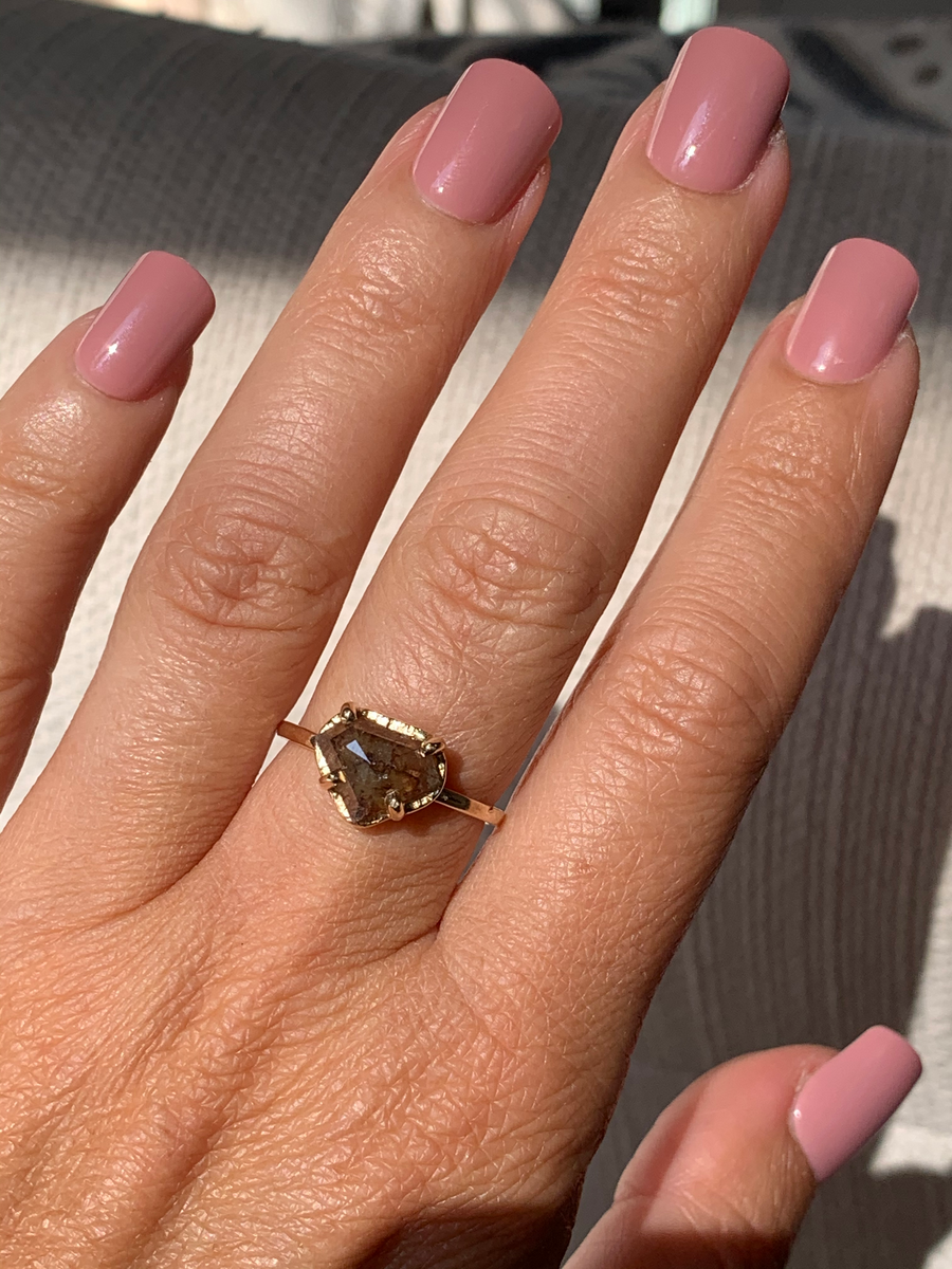 Esmeralda | Shield Cut Red Diamond Engagement Ring Hammered Halo and Band - MTD