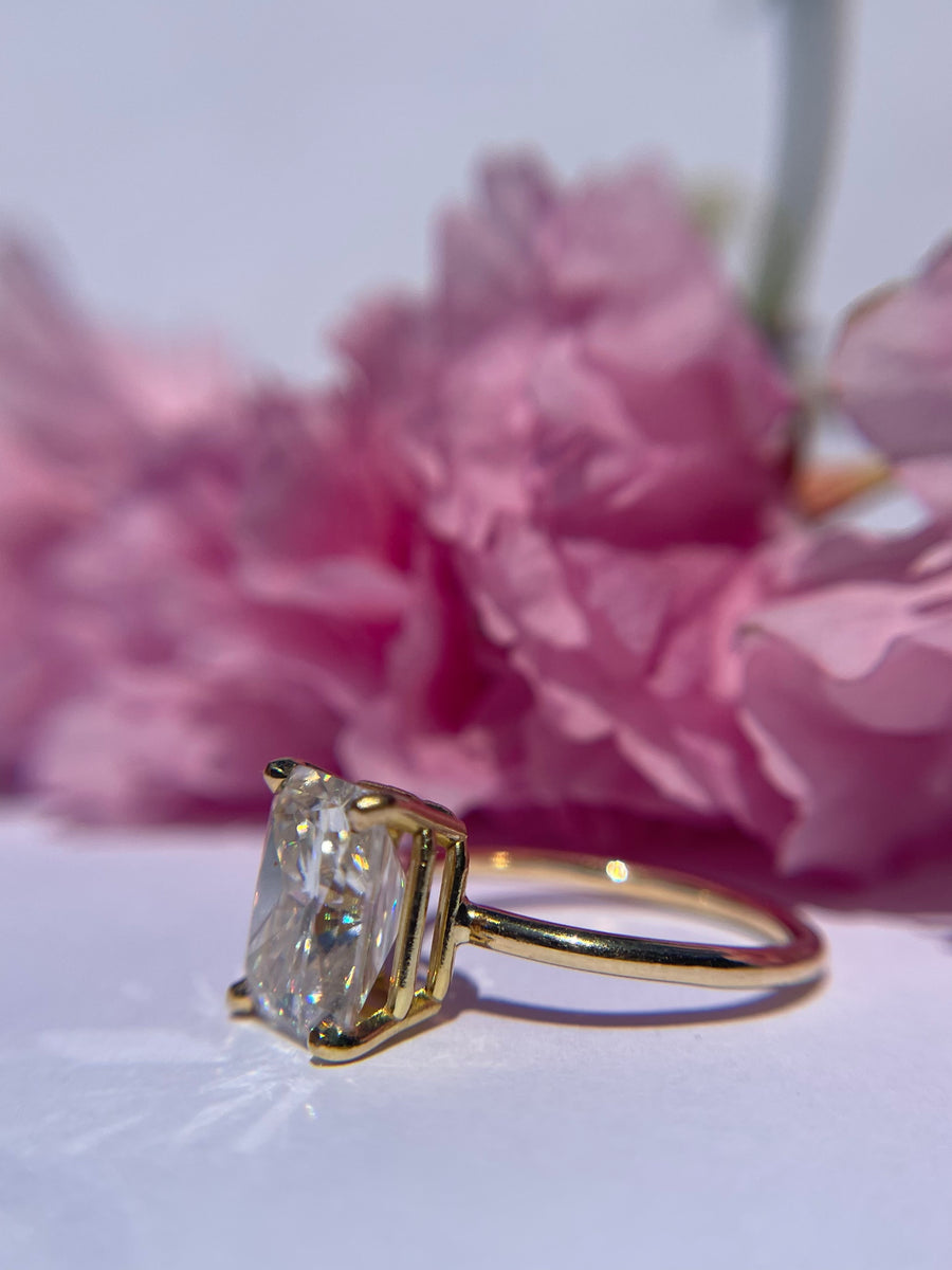 Jenny | 3.5ct Radiant Moissanite Engagement Ring - MTD